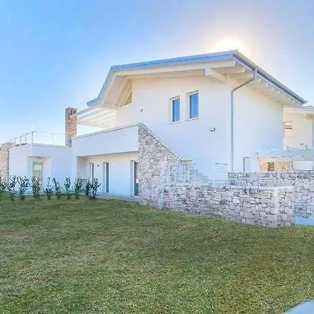 Garda Lido 32
